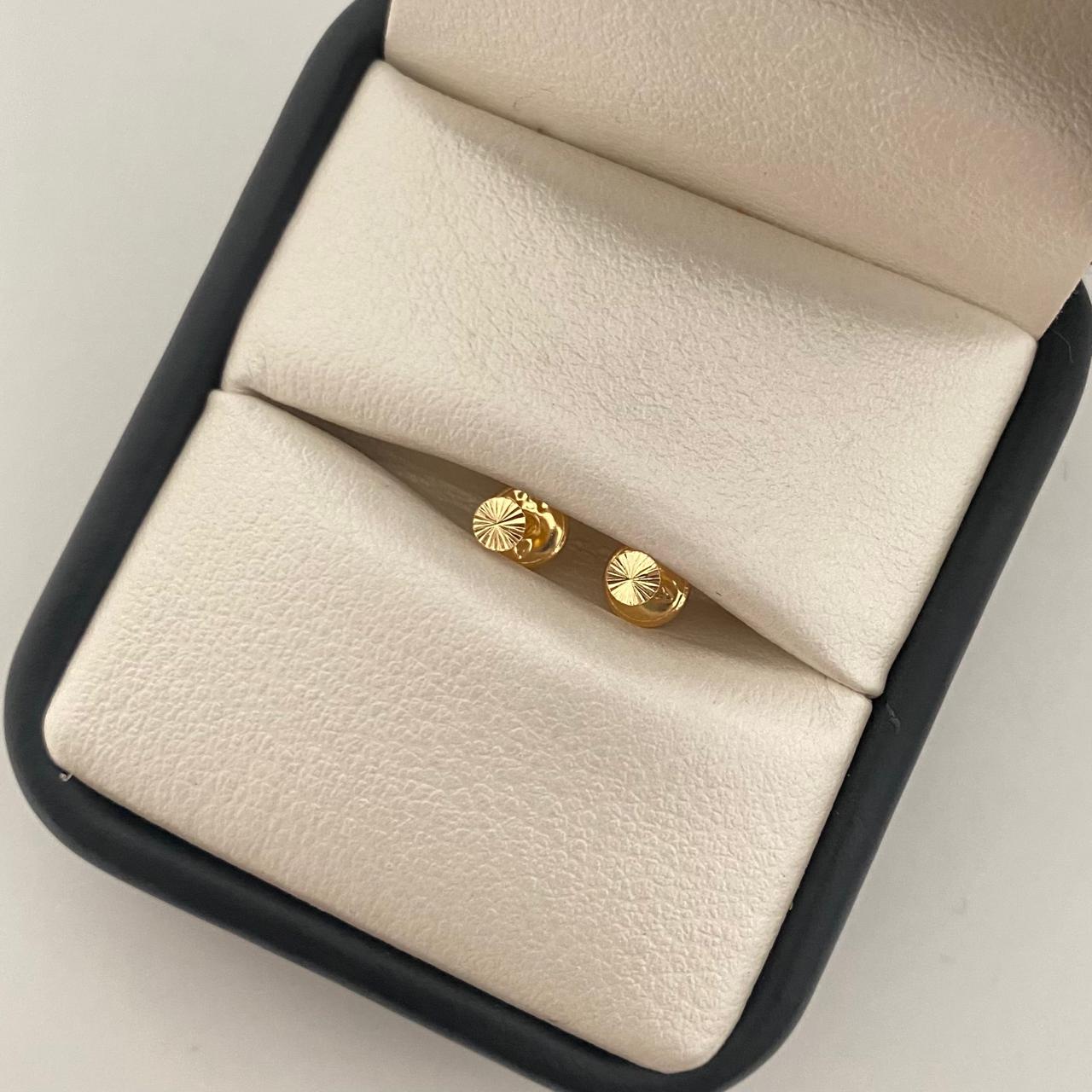 Topos circulo diamantado Oro amarillo 18k 0,4 Gr / 3,1 mm